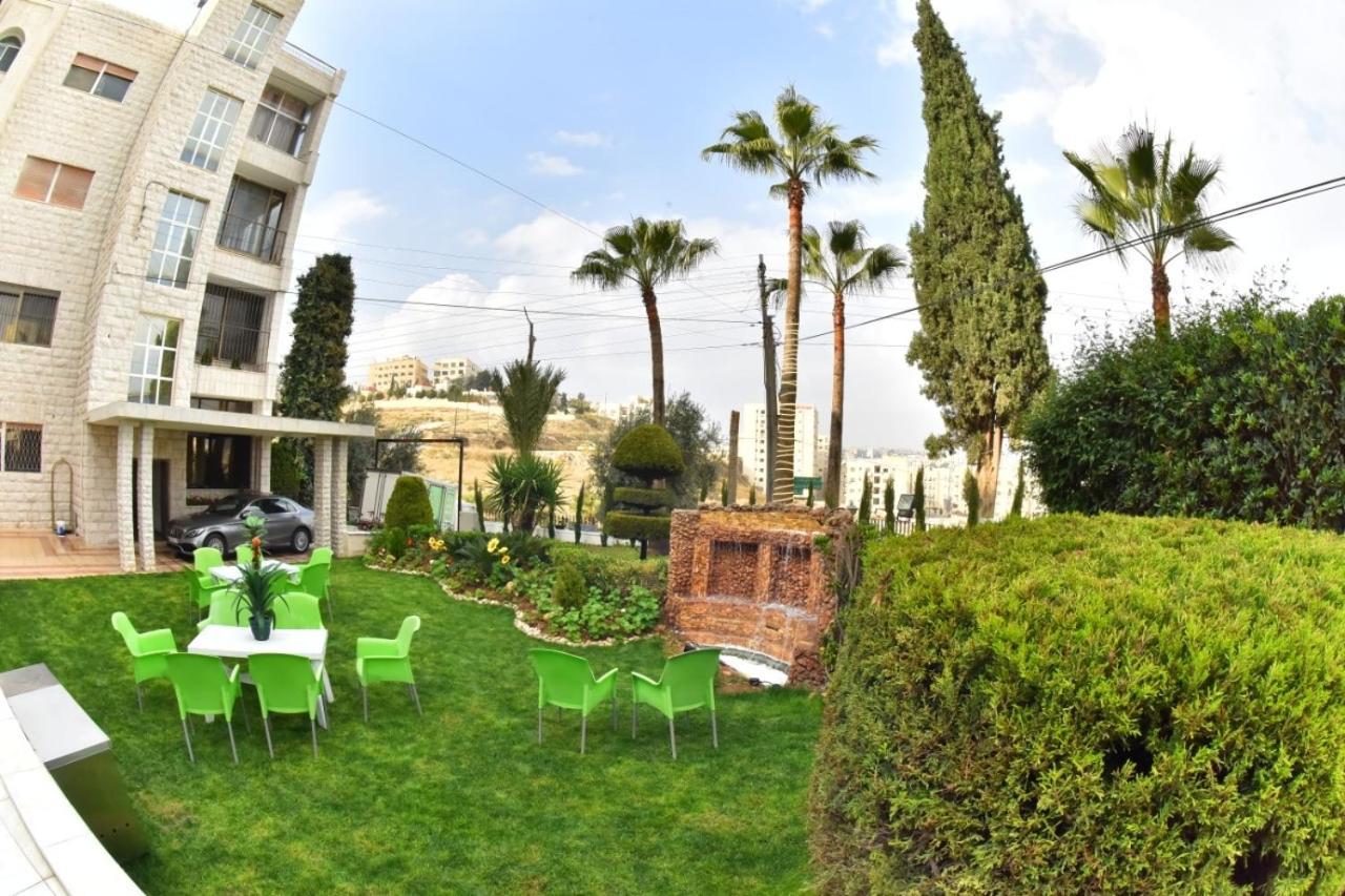 Al Farooq Hotel Apartments Amman Esterno foto