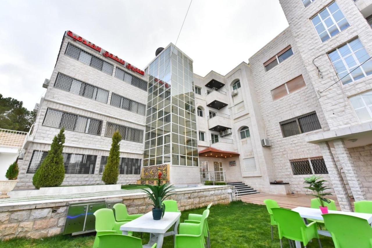 Al Farooq Hotel Apartments Amman Esterno foto