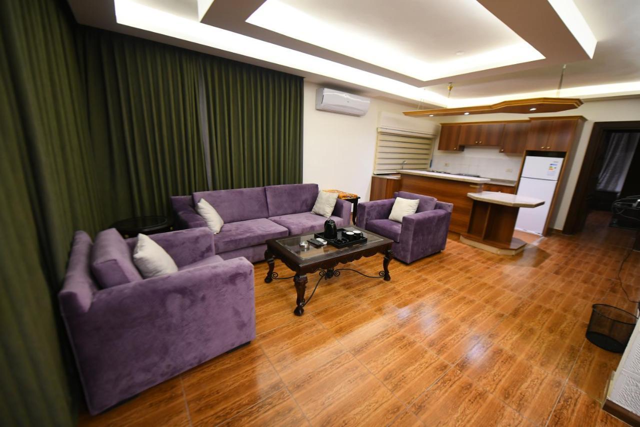 Al Farooq Hotel Apartments Amman Esterno foto